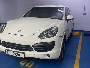 Porsche Cayenne S 2011